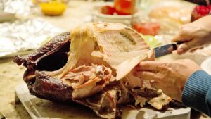 Can Eating Turkey and Squats Improve Muscle Gain 