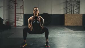 Squats with kettlebell